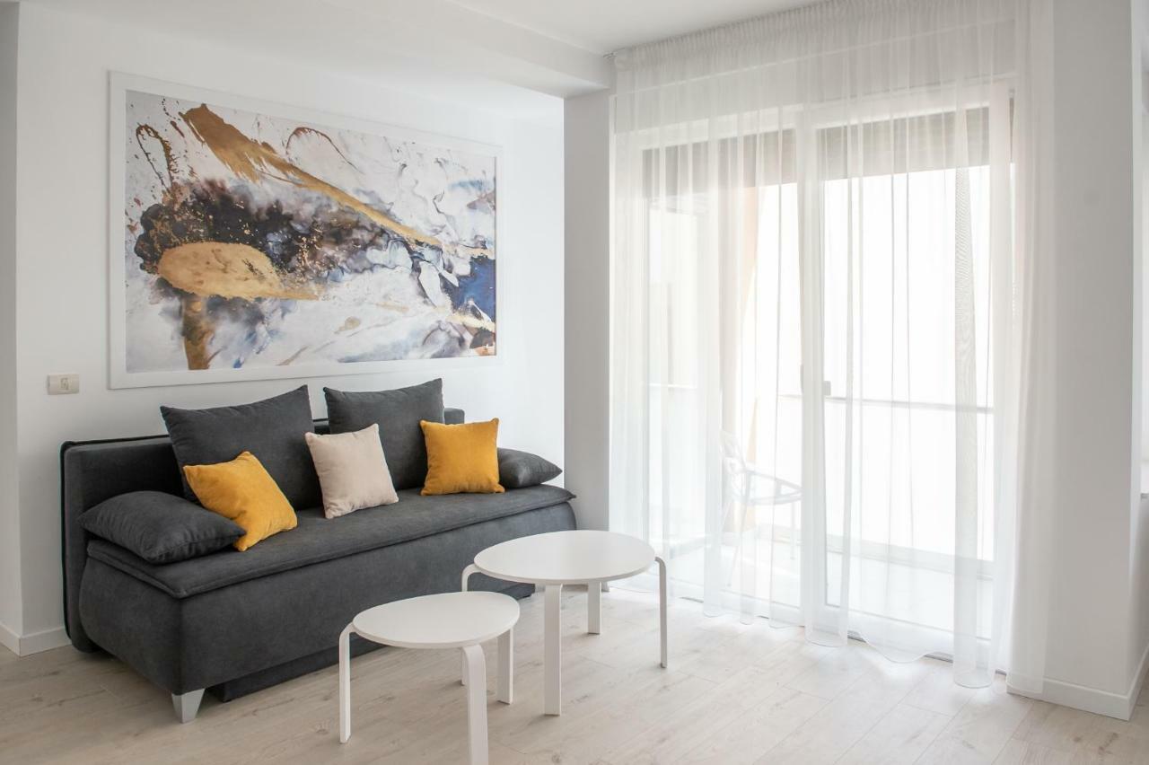 West Residence Apartments Temešvár Exteriér fotografie