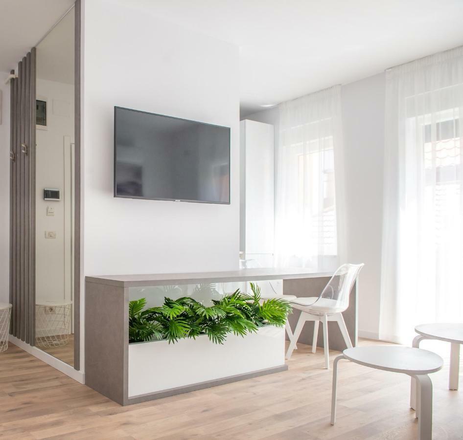 West Residence Apartments Temešvár Exteriér fotografie